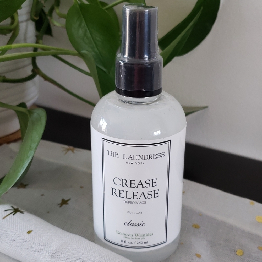 Anti-wrinkle spray